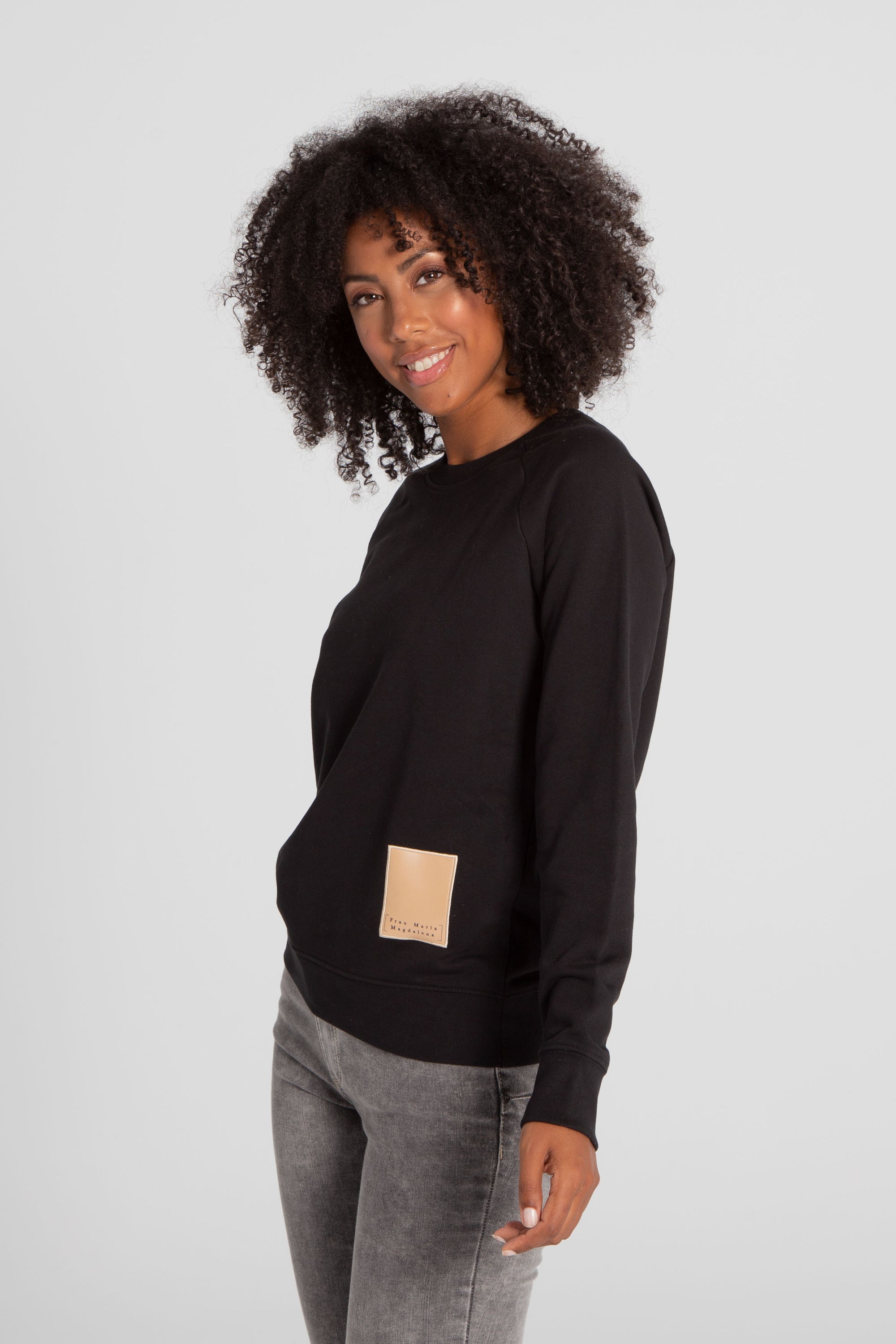 Bruna | Black Sweatshirt